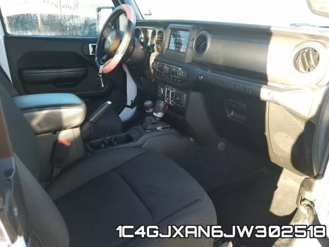 1C4GJXAN6JW302518 фото 5