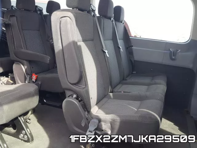 1FBZX2ZM7JKA29509 фото 6