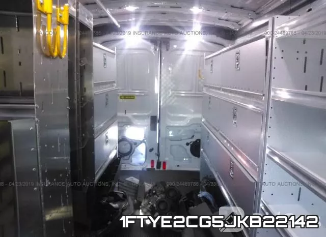 1FTYE2CG5JKB22142 фото 8