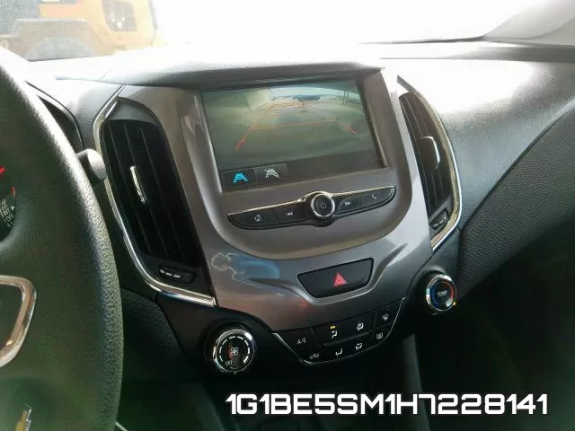 1G1BE5SM1H7228141 фото 7
