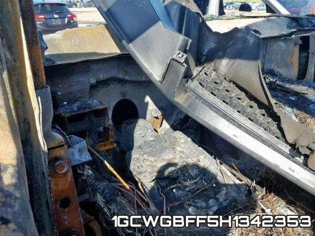 1GCWGBFF5H1342353 фото 8