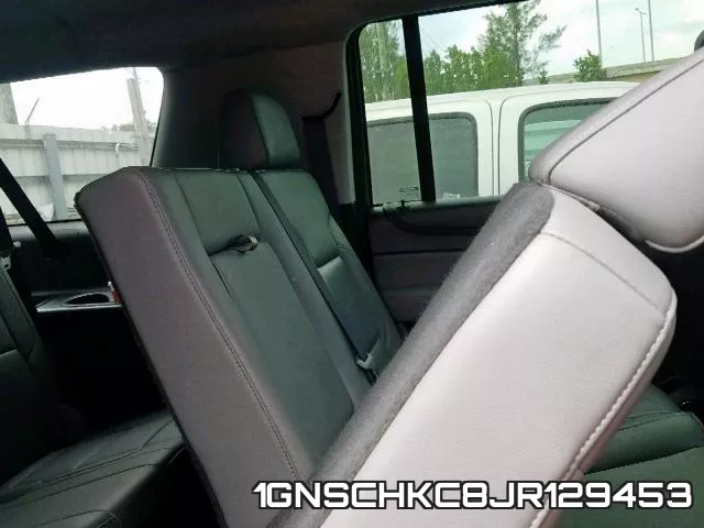 1GNSCHKC8JR129453 фото 6