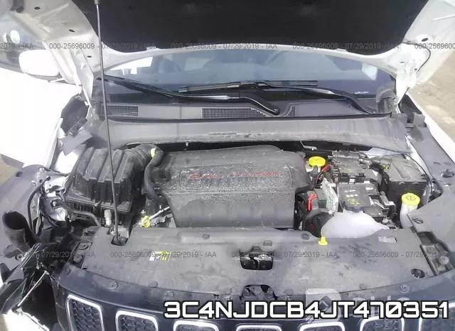3C4NJDCB4JT470351 фото 2