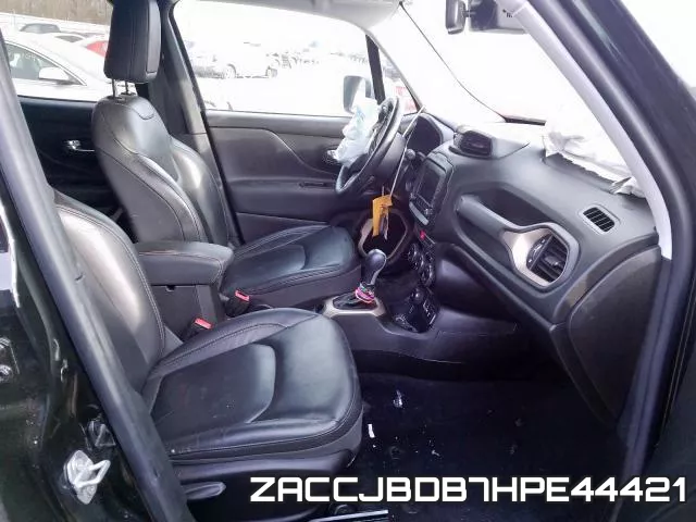 ZACCJBDB7HPE44421 фото 4