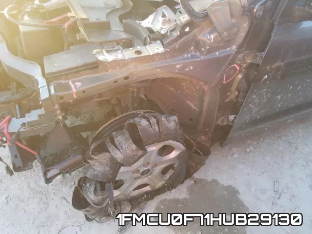 1FMCU0F71HUB29130 фото 8