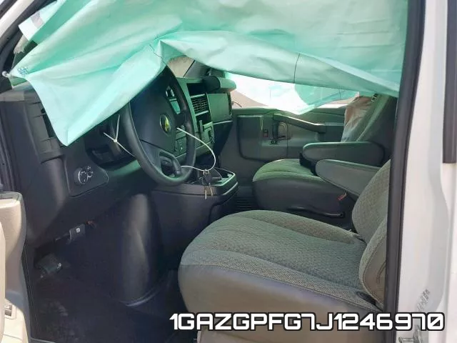 1GAZGPFG7J1246970 фото 6