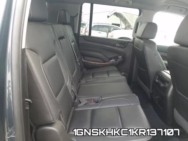 1GNSKHKC1KR137107 фото 6