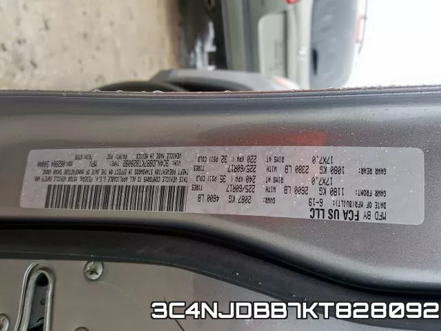 3C4NJDBB7KT828092 фото 2