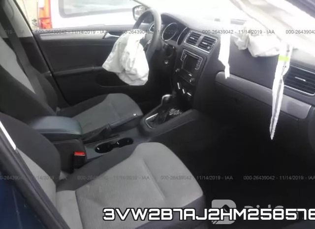 3VW2B7AJ2HM258576 фото 6
