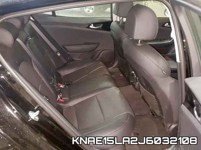 KNAE15LA2J6032108 фото 6