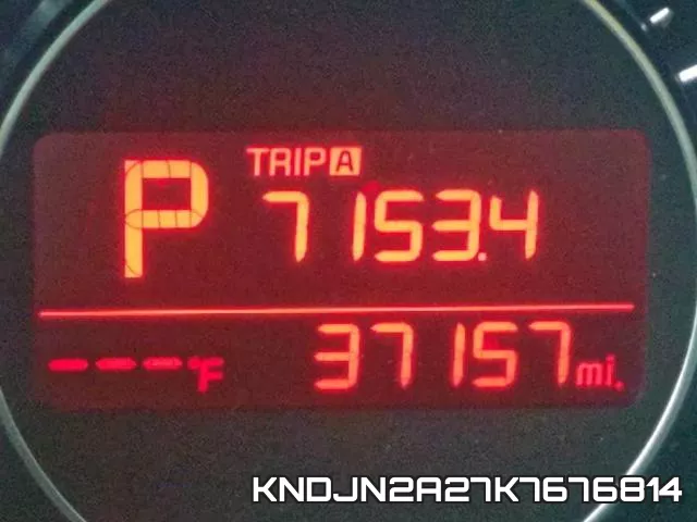 KNDJN2A27K7676814 фото 6