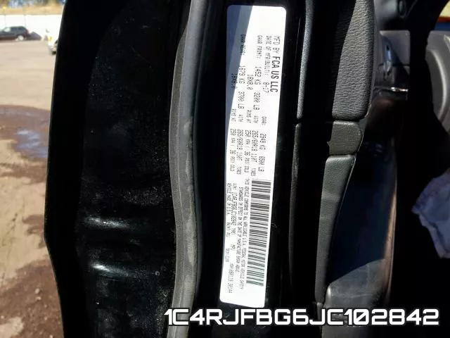 1C4RJFBG6JC102842 фото 2