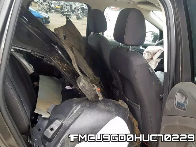 1FMCU9GD0HUC70229 фото 7