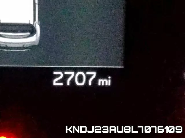 KNDJ23AU8L7076109 фото 7