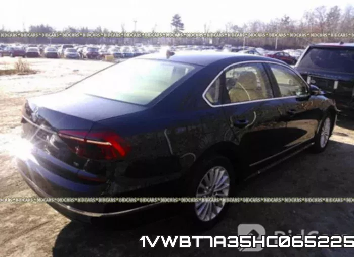 1VWBT7A35HC065225 фото 5