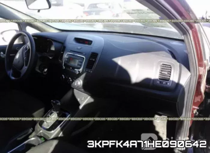 3KPFK4A71HE090642 фото 6