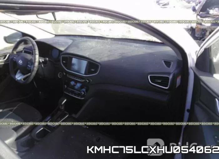 KMHC75LCXHU054062 фото 6