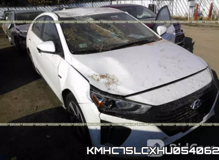 KMHC75LCXHU054062 фото 7