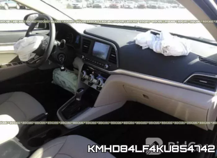 KMHD84LF4KU854742 фото 6