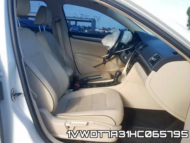 1VWDT7A31HC065795 фото 4