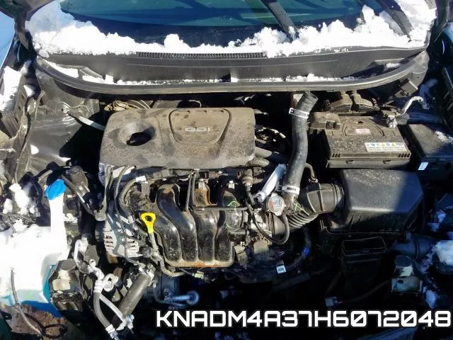 KNADM4A37H6072048 фото 4