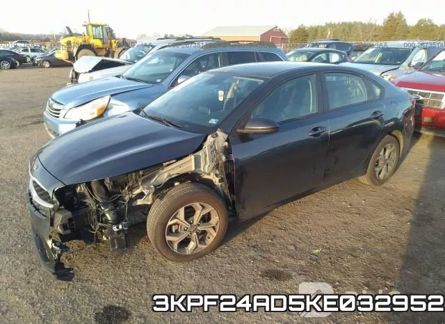 3KPF24AD5KE032952 фото 3