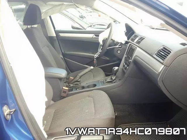 1VWAT7A34HC079807 фото 4