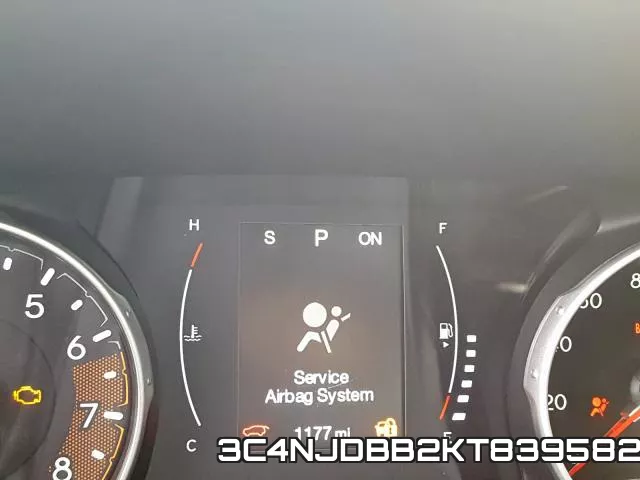 3C4NJDBB2KT839582 фото 7