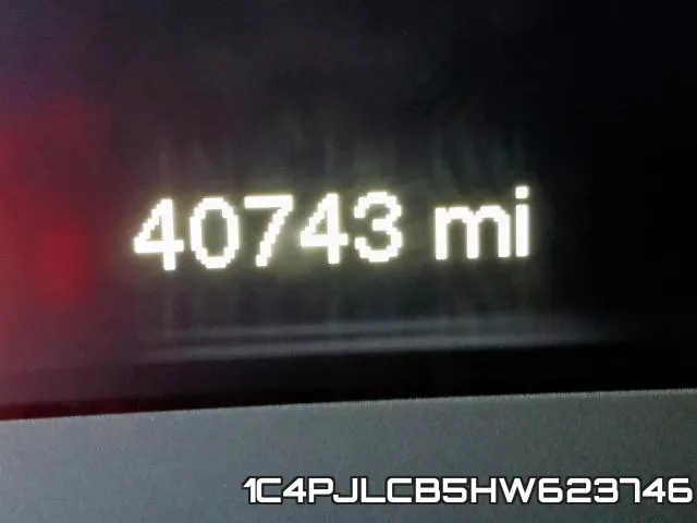 1C4PJLCB5HW623746 фото 6