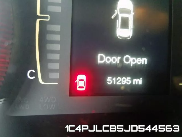 1C4PJLCB5JD544563 фото 7