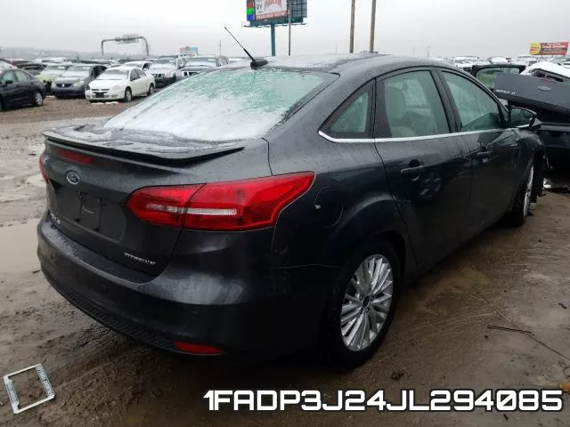 1FADP3J24JL294085 фото 4