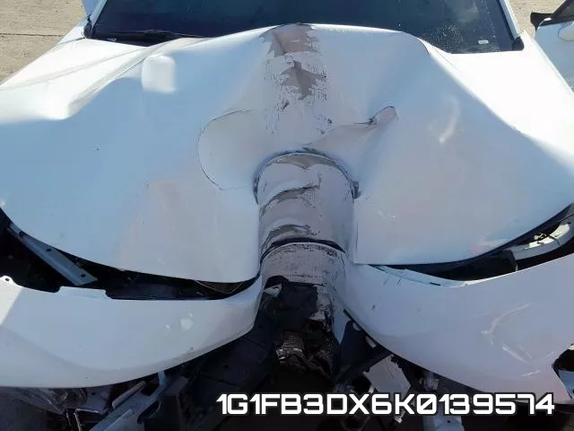 1G1FB3DX6K0139574 фото 6