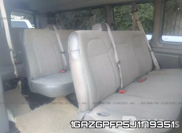 1GAZGPFP5J1179351 фото 8