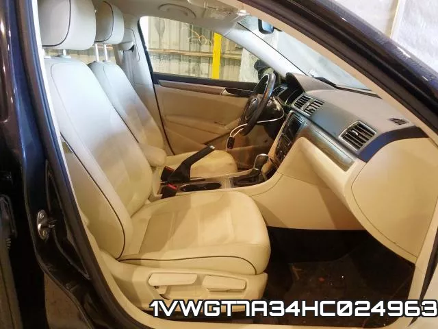 1VWGT7A34HC024963 фото 6