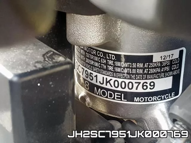JH2SC7951JK000769 фото 2