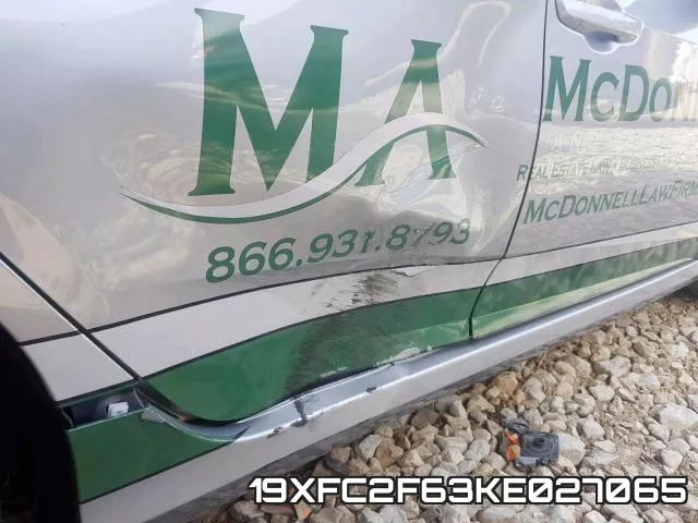 19XFC2F63KE027065 фото 7