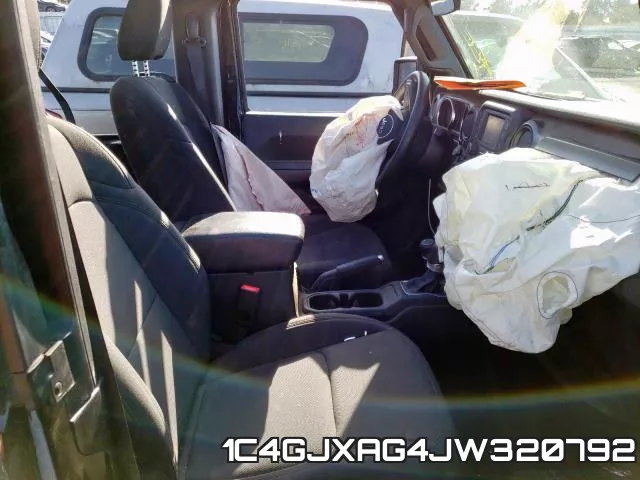 1C4GJXAG4JW320792 фото 6
