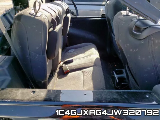 1C4GJXAG4JW320792 фото 7