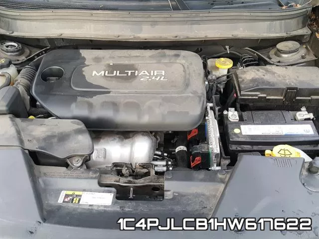 1C4PJLCB1HW617622 фото 6