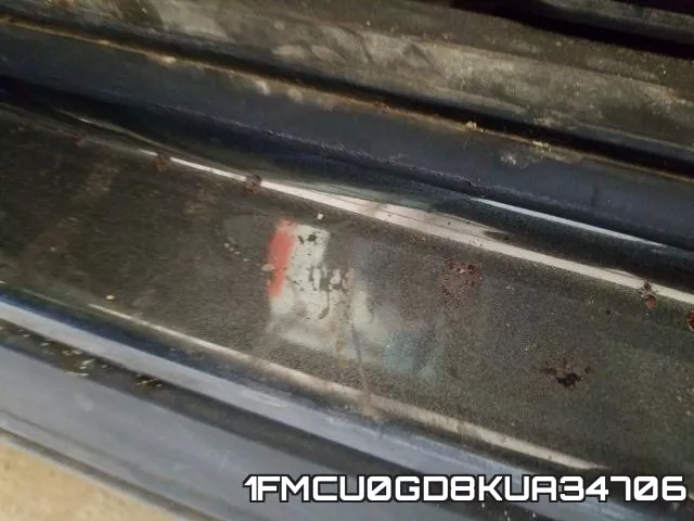 1FMCU0GD8KUA34706 фото 10