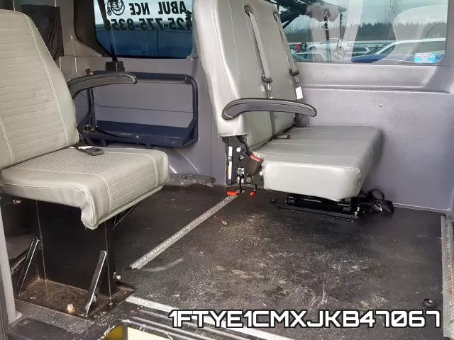 1FTYE1CMXJKB47067 фото 4