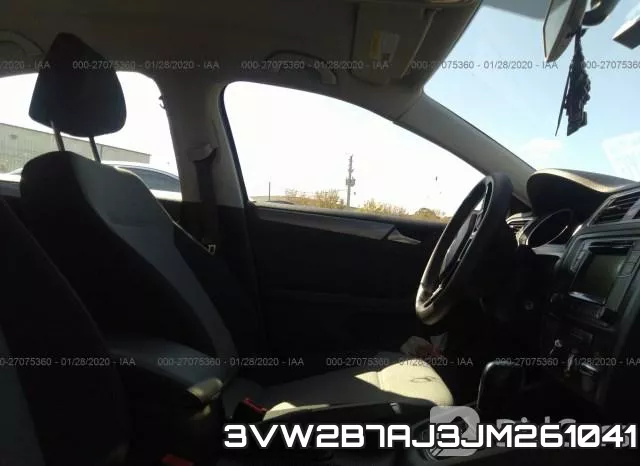 3VW2B7AJ3JM261041 фото 6