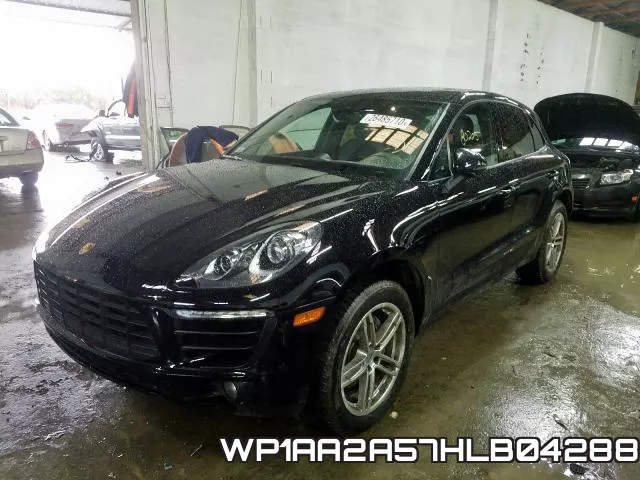 WP1AA2A57HLB04288 фото 3