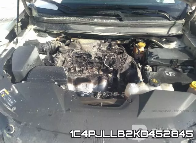 1C4PJLLB2KD452845 фото 5