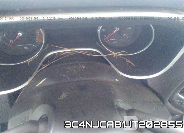 3C4NJCAB1JT202855 фото 5