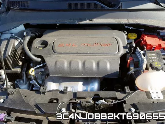 3C4NJDBB2KT690655 фото 6