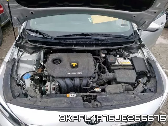 3KPFL4A75JE255675 фото 7