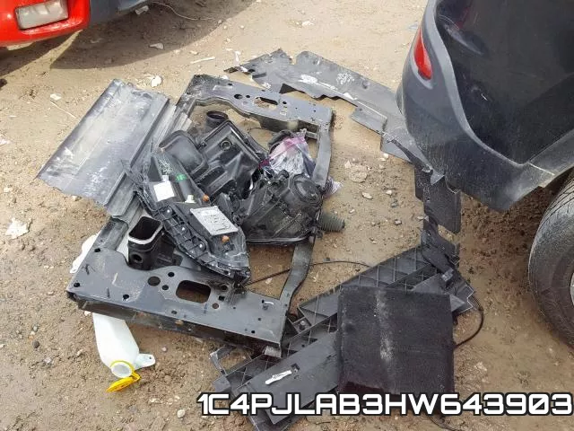 1C4PJLAB3HW643903 фото 9