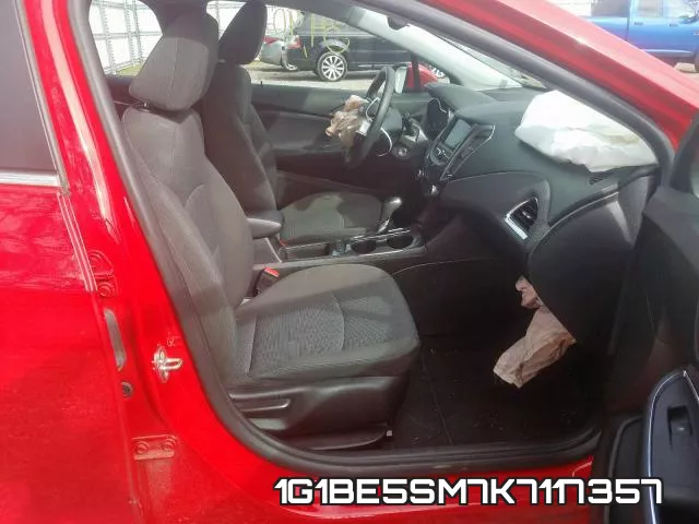 1G1BE5SM7K7117357 фото 6