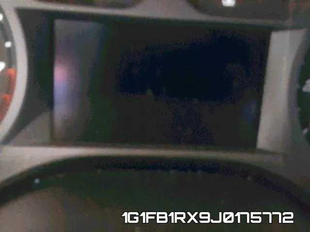 1G1FB1RX9J0175772 фото 6